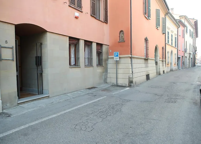 Casa Moderna Nel Centro Di *