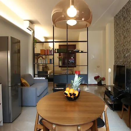 Casa Moderna Nel Centro Di *