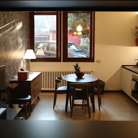 Apartment Casa Moderna Nel Centro Di Imola